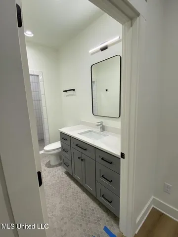 $2,500 | 2441 Memphis Street, Unit 3, Hernando, MS 38632