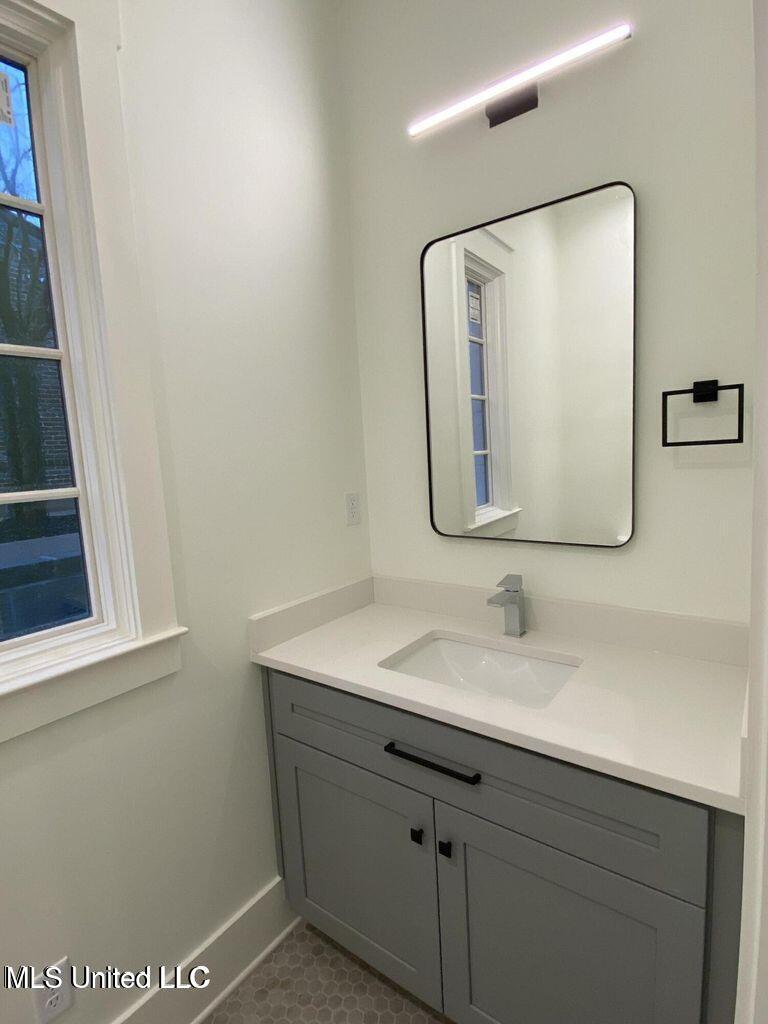 2441 Memphis Street, Unit 3 Hernando, MS 38632 - Photo 7 of 21 20230314221920060187000000-o