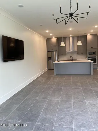 $2,400 | 2441 Memphis Street, Unit 3, Hernando, MS 38632