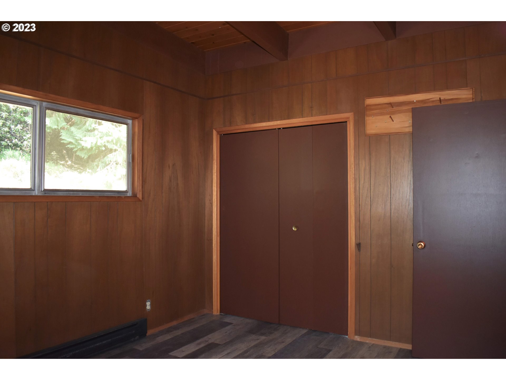 95144 Marchmont Road Gold Beach, OR 97444 - Photo 19 of 34 a view of an empty room