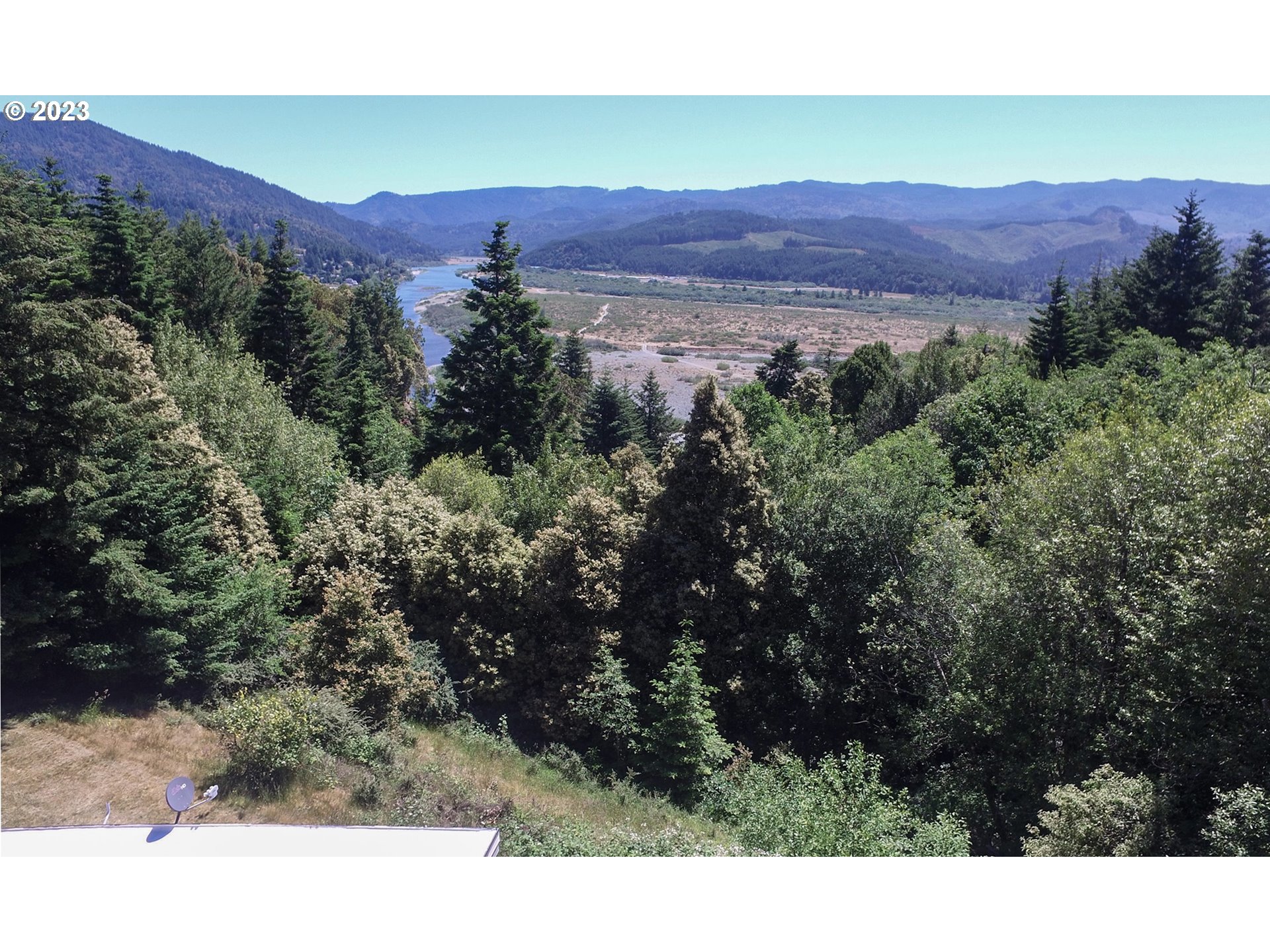 95144 Marchmont Road Gold Beach, OR 97444 - Photo 27 of 34 a view of mountain and outdoor space