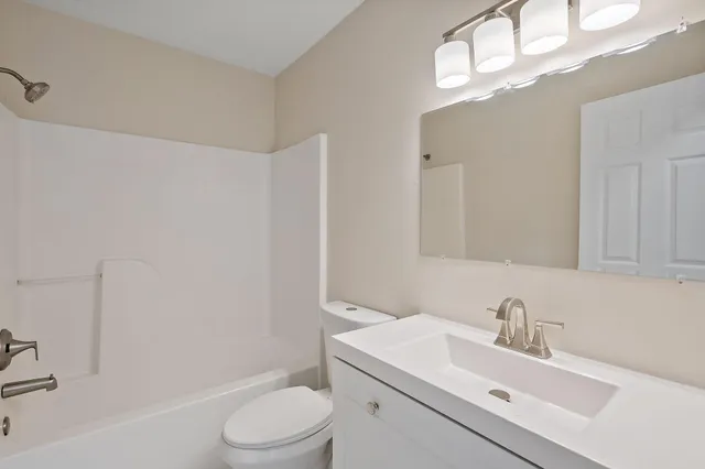 $299,000 | 1018 Mulberry Street, Taylors Falls, MN 55084