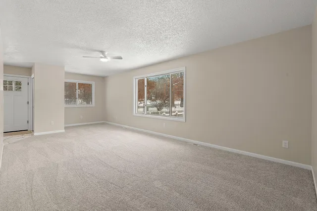 $299,000 | 1018 Mulberry Street, Taylors Falls, MN 55084