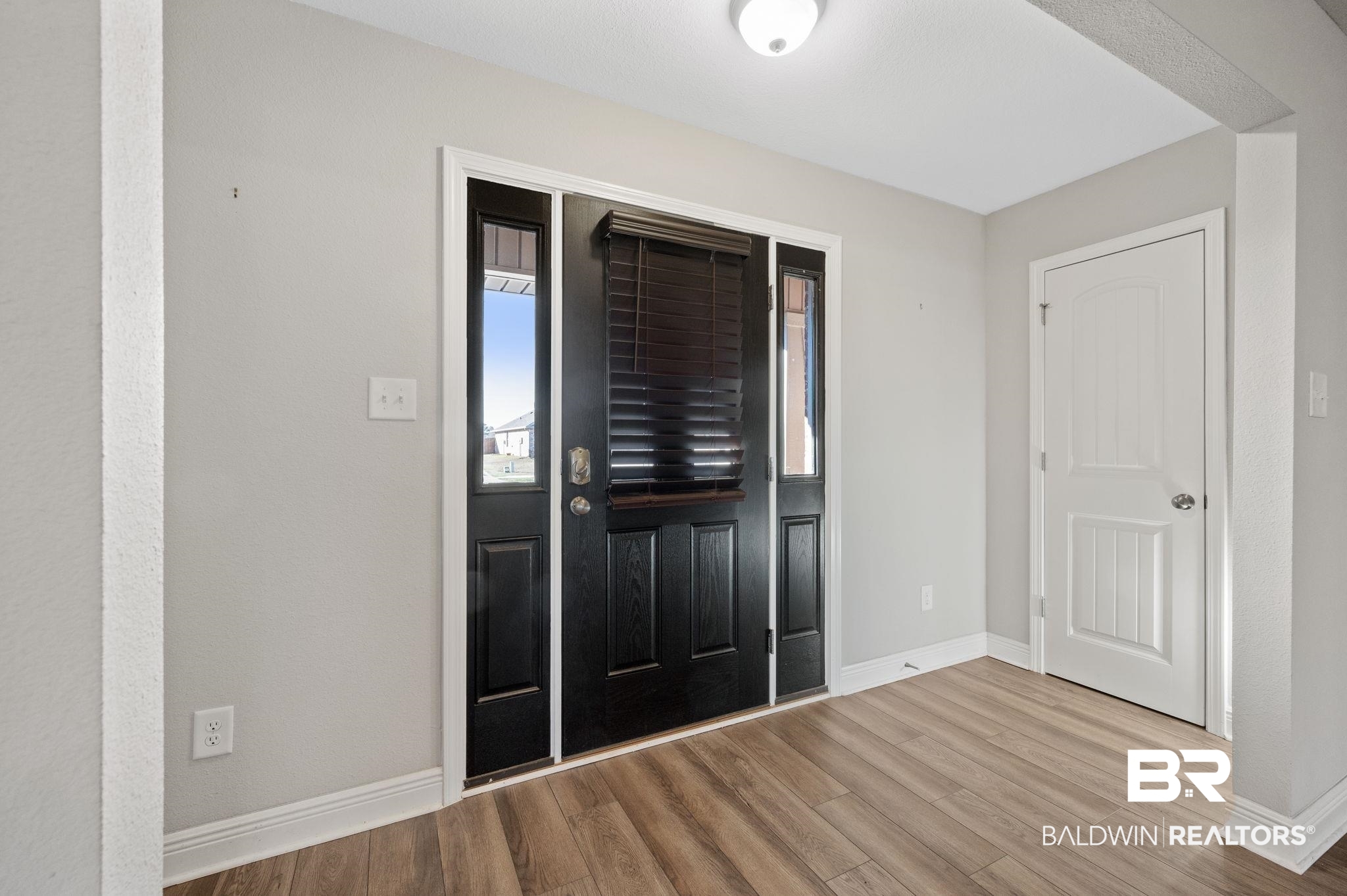 8870 Milners Court Foley, AL 36535 - Photo 11 of 32