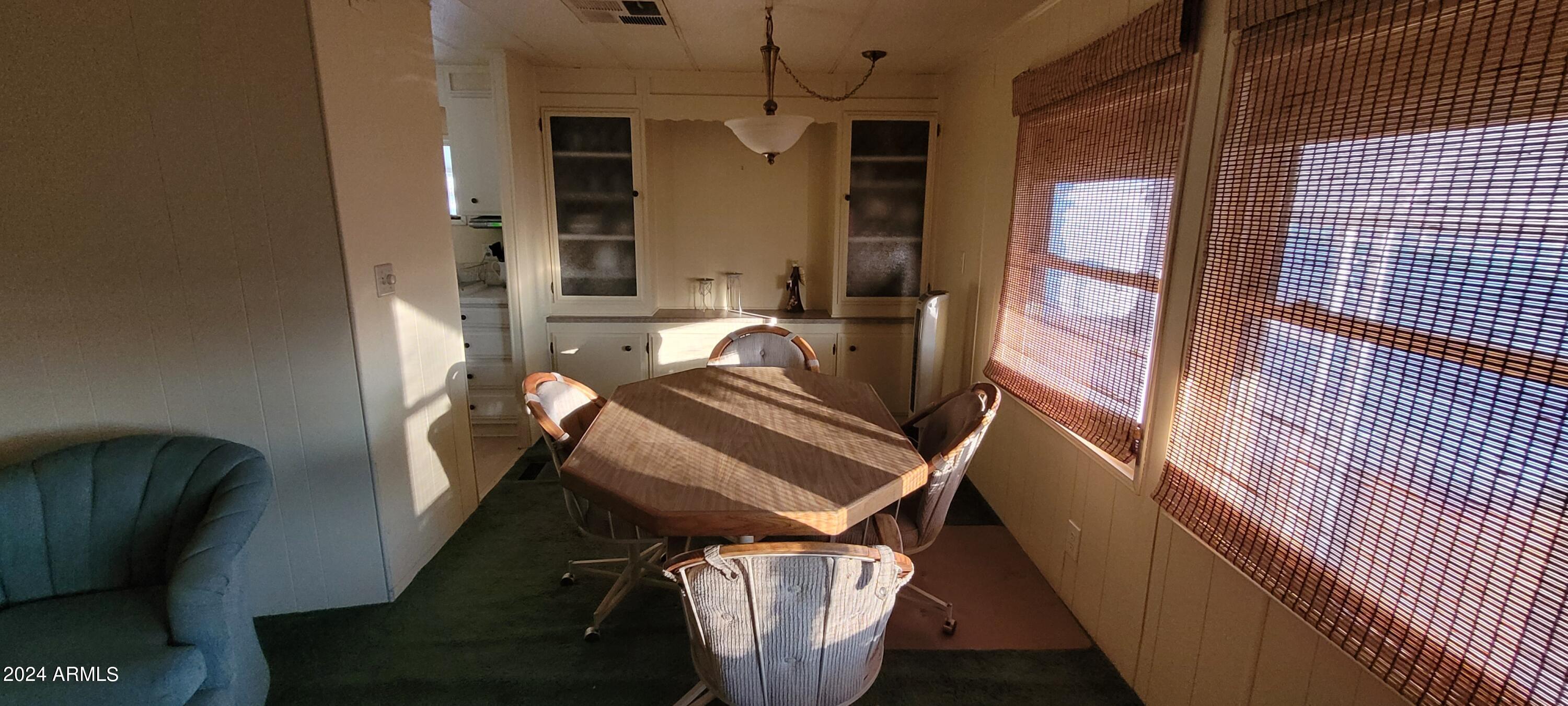 44 South Hawes Road, Unit C16 Mesa, AZ 85208 - Photo 6 of 16 Dining Room