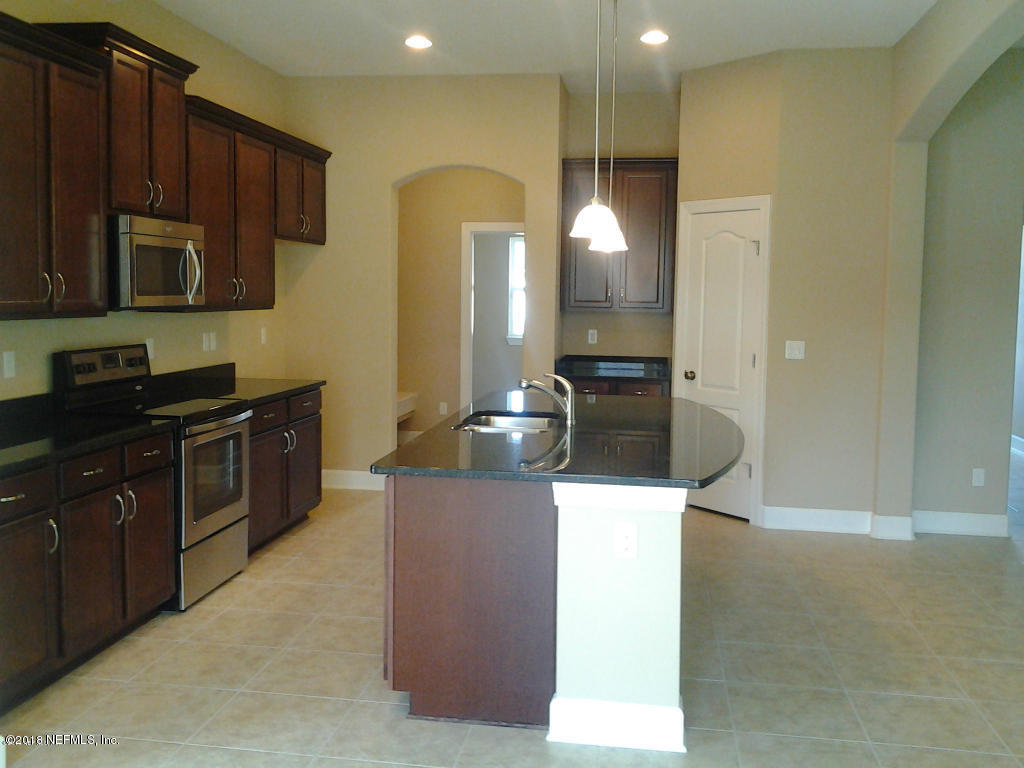 3909 Trail Ridge Road Middleburg, FL 32068 - Photo 2 of 5 kitchen