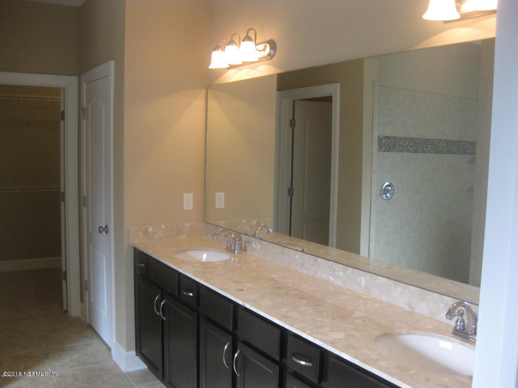 3909 Trail Ridge Road Middleburg, FL 32068 - Photo 5 of 5 master double sinks