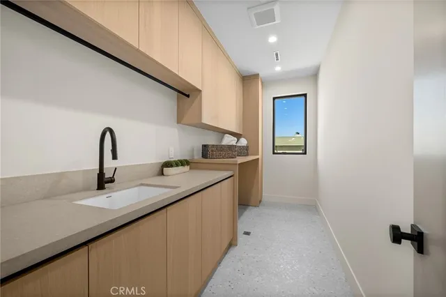 $29,000 | 16728 Morrison Street, Encino, CA 91436