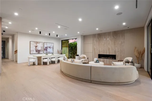 $29,000 | 16728 Morrison Street, Encino, CA 91436