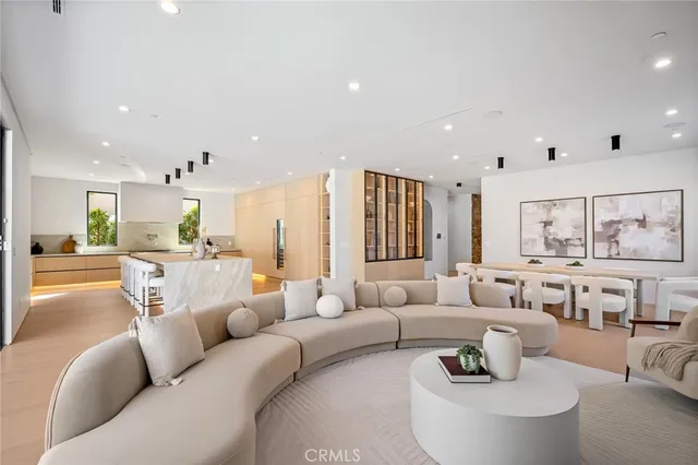 $29,000 | 16728 Morrison Street, Encino, CA 91436