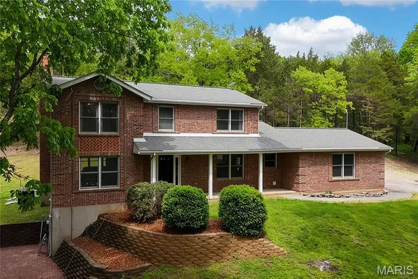 $625,000 | 18217 Prickly Pear Court, Pacific, MO 63069