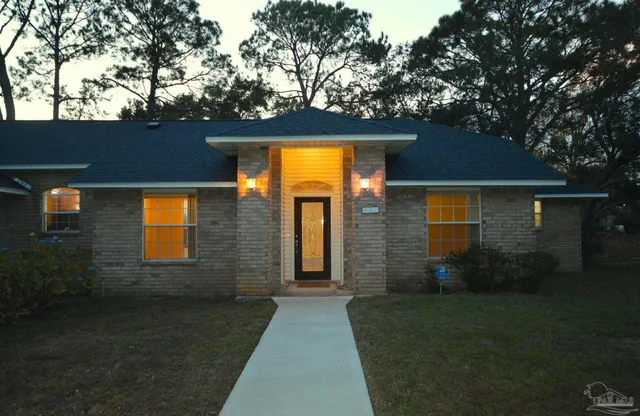 $278,000 | 521 Long Lake Drive, Pensacola, FL 32506