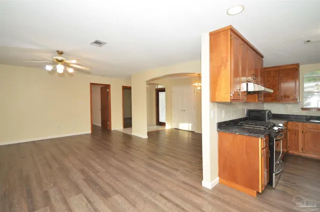 $278,000 | 521 Long Lake Drive, Pensacola, FL 32506