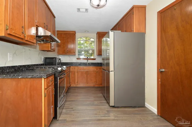 $278,000 | 521 Long Lake Drive, Pensacola, FL 32506