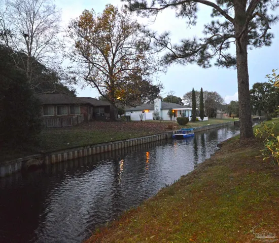 $278,000 | 521 Long Lake Drive, Pensacola, FL 32506