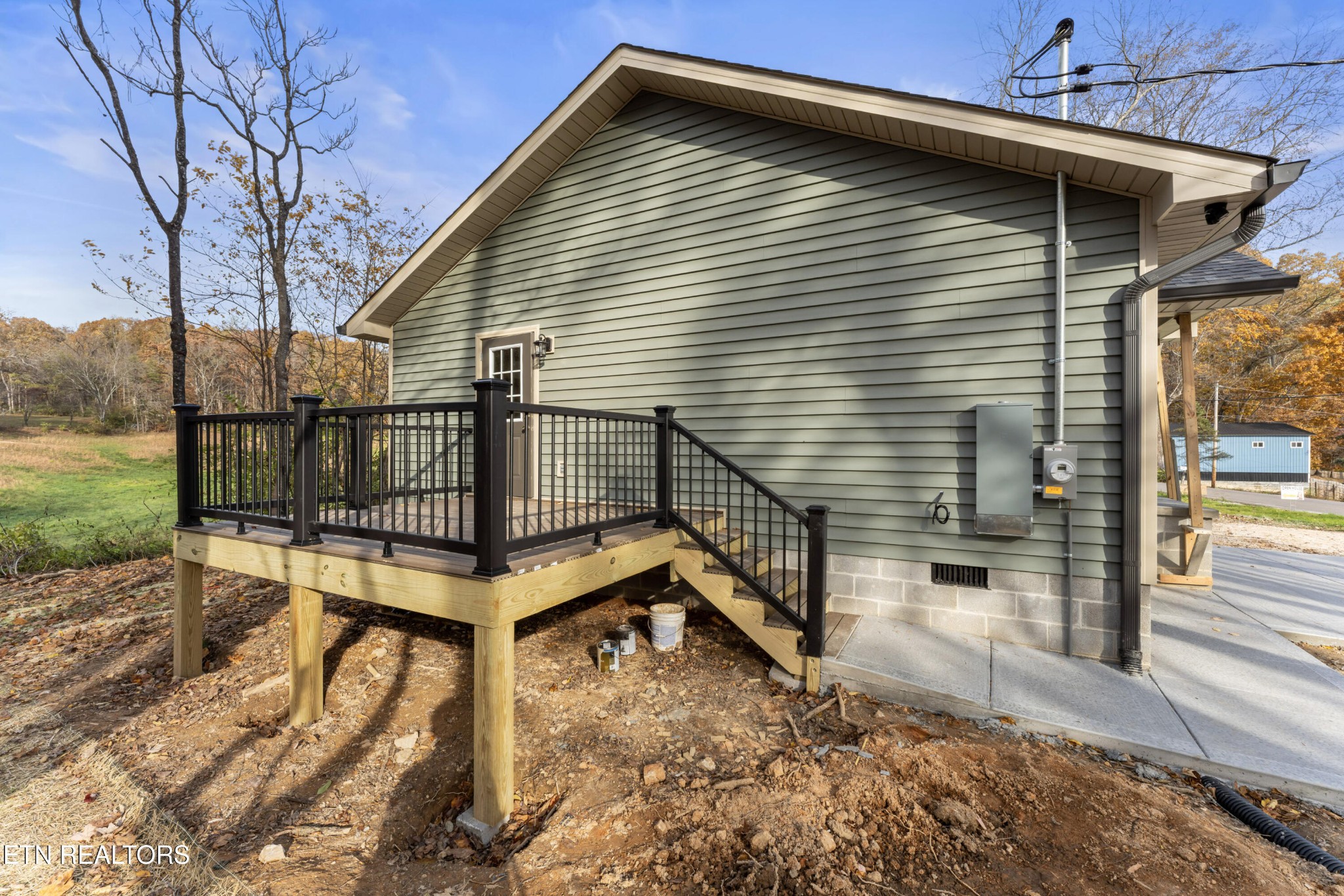 329 Blacks Ferry Road Knoxville, TN 37931 - Photo 3 of 35