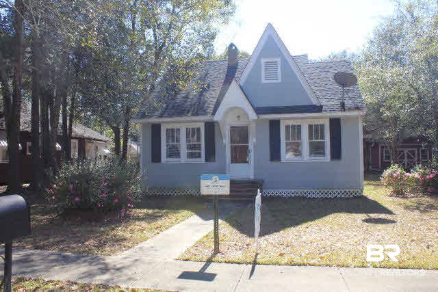 219 West Rose Avenue Foley, AL 36535 - Photo 1 of 7