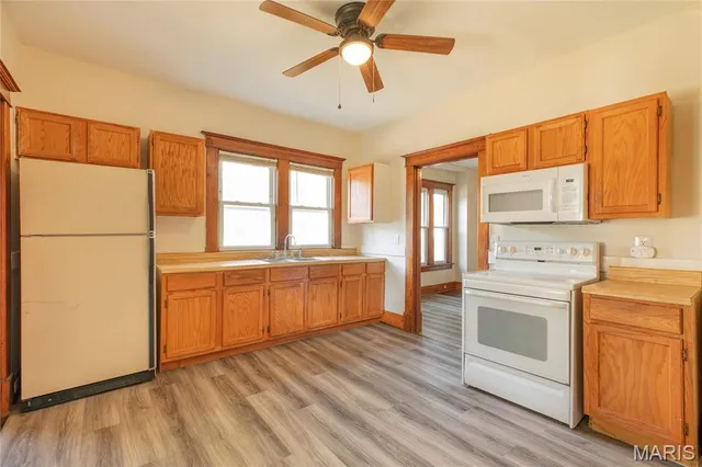 $99,900 | 402 South Washington Street, Bunker Hill, IL 62014