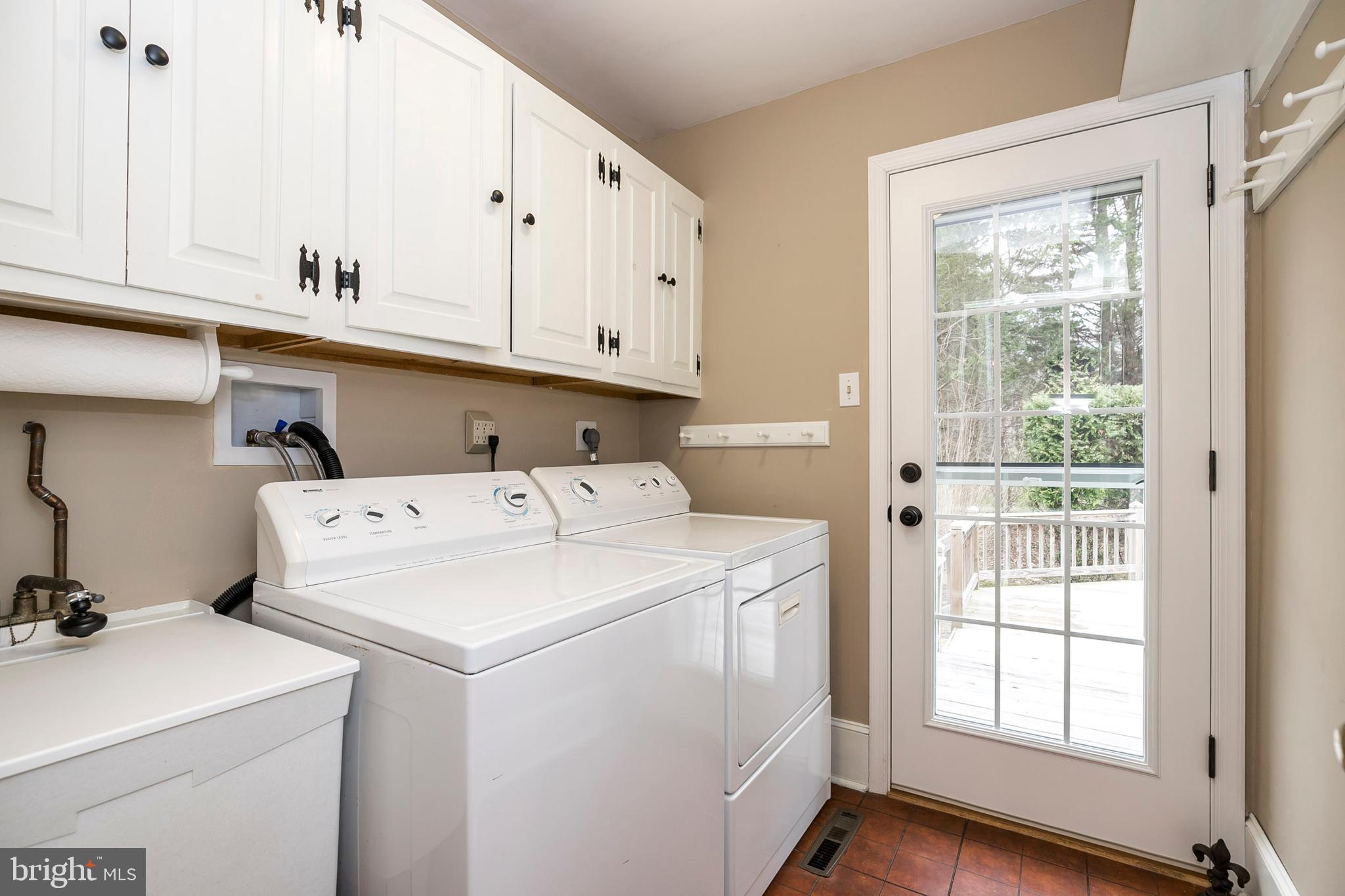 737 Brooke Road Exton, PA 19341 - Photo 23 of 47 Laundry Room