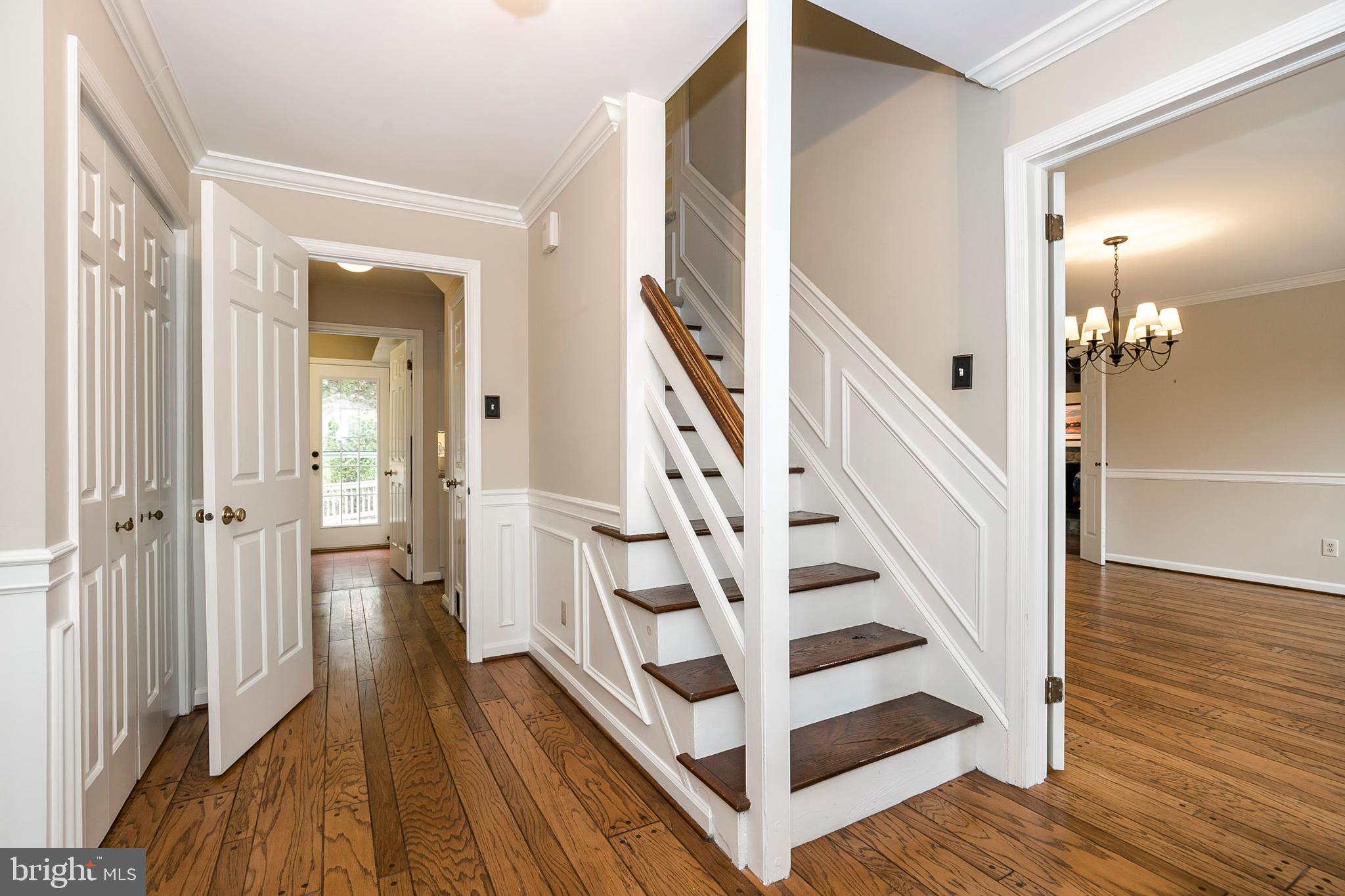 737 Brooke Road Exton, PA 19341 - Photo 24 of 47 Staircase