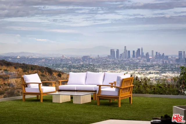 $39,500 | 2110 Hercules Drive, Los Angeles, CA 90046