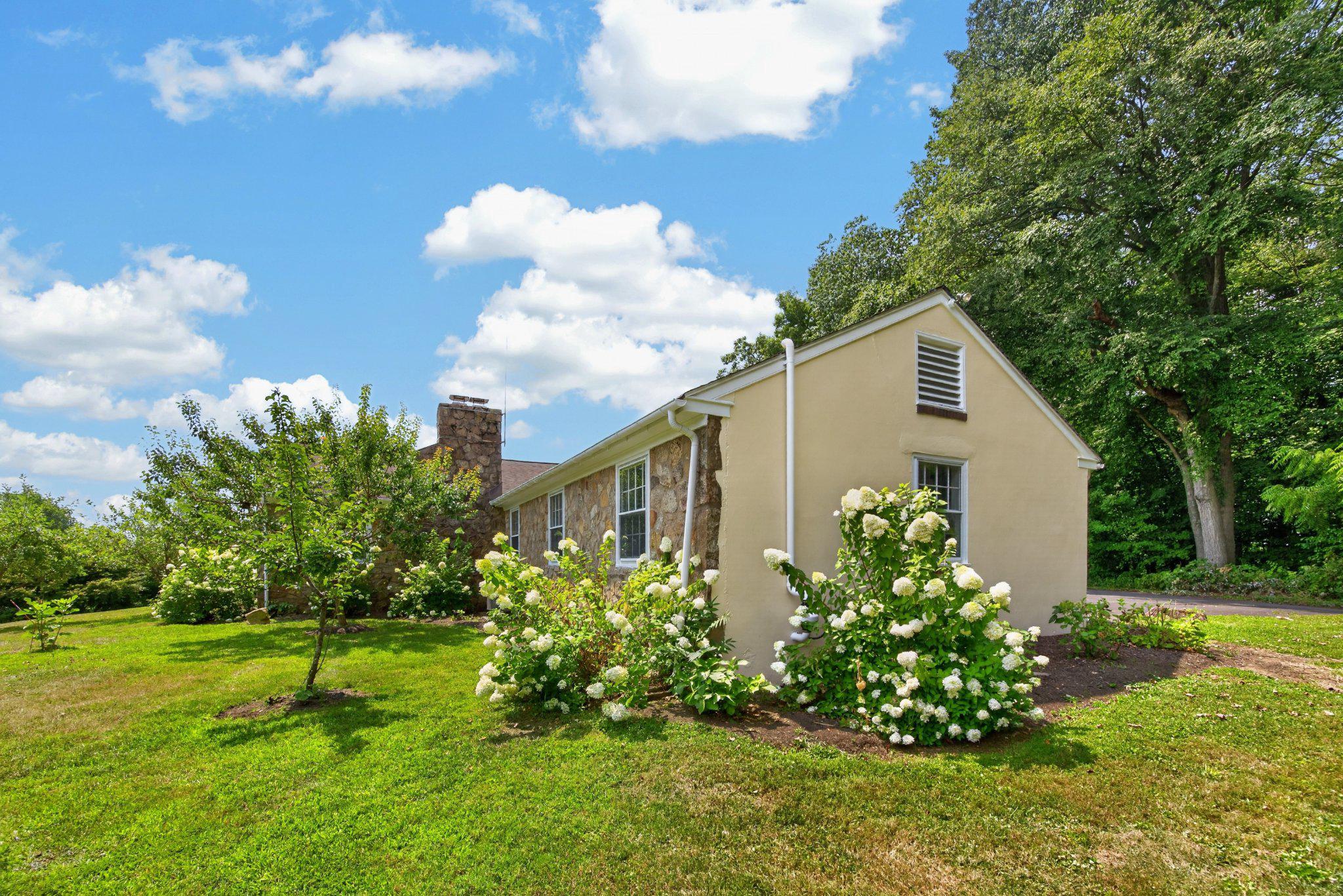 1015 Chester Springs Road Phoenixville, PA 19460 - Photo 39 of 68 Exterior side view