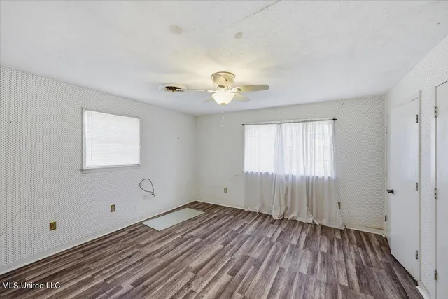 $165,000 | 927 Royal Oak Drive, Jackson, MS 39209