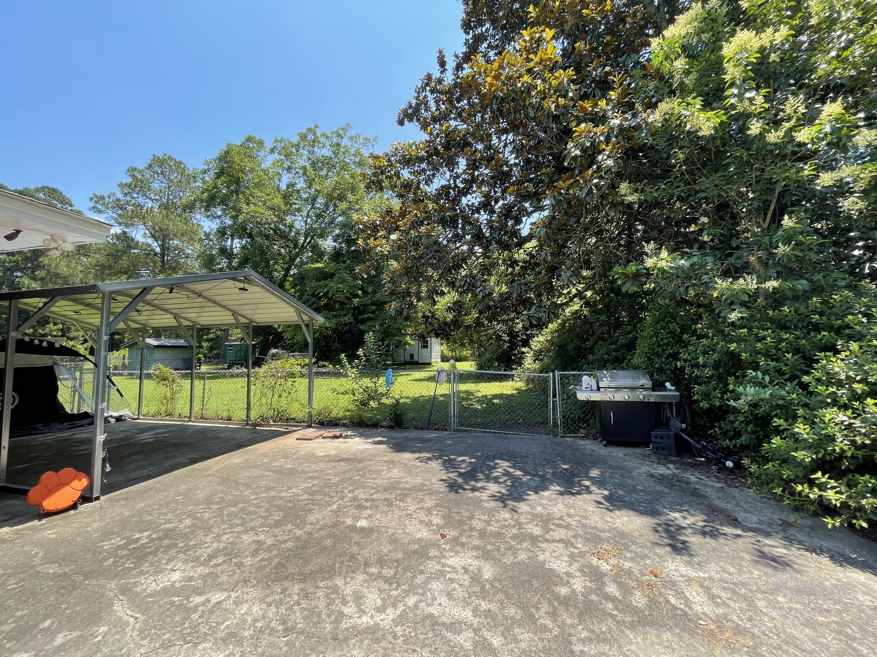 Fenced in Yard
