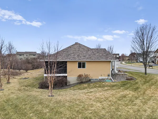 $515,000 | 5858 Deer Street, Monticello, MN 55362