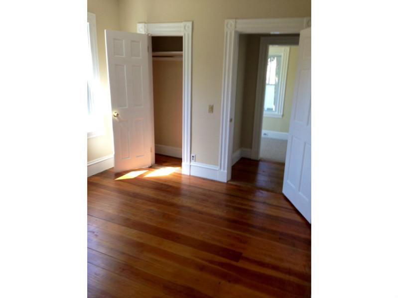 658 Middle Road Portsmouth, RI 02871 - Photo 11 of 20 Bedroom.