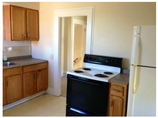 658 Middle Road Portsmouth, RI 02871 - Photo 17 of 20 Kitchen.