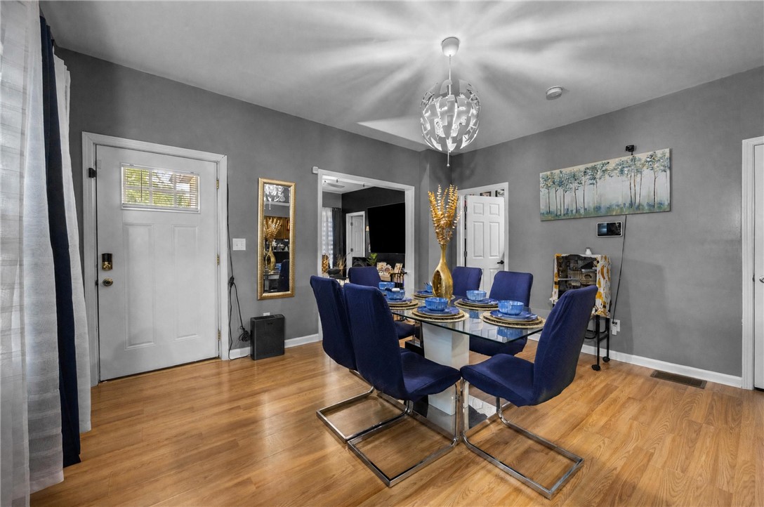 128 Weaver Street Rochester, NY 14621 - Photo 4 of 21 Gallery Image 4