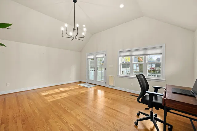 $4,000 | 15 Arapahoe Road, West Hartford, CT 06107