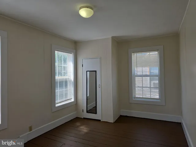 $1,700 | 502 East Main Street, Millville, NJ 08332