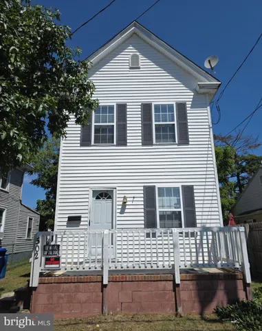 $1,700 | 502 East Main Street, Millville, NJ 08332