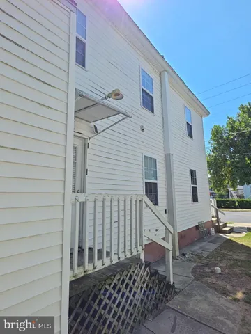 $1,700 | 502 East Main Street, Millville, NJ 08332