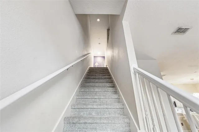 $399,000 | 10144 Arbor Run Drive, Unit 112, Tampa, FL 33647