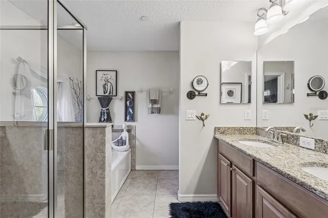 $399,000 | 10144 Arbor Run Drive, Unit 112, Tampa, FL 33647