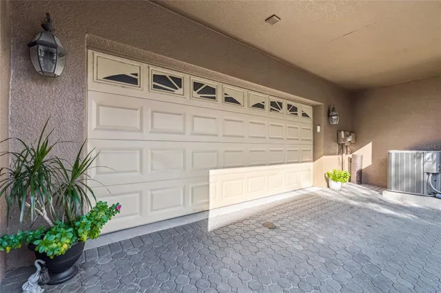 $399,000 | 10144 Arbor Run Drive, Unit 112, Tampa, FL 33647