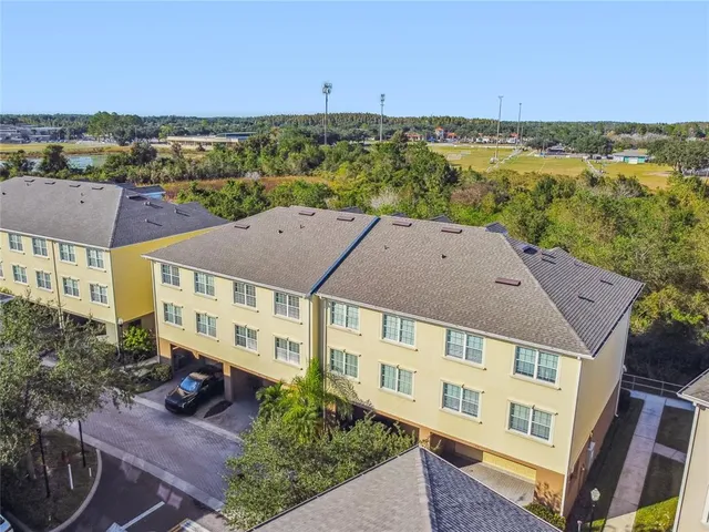 $399,000 | 10144 Arbor Run Drive, Unit 112, Tampa, FL 33647
