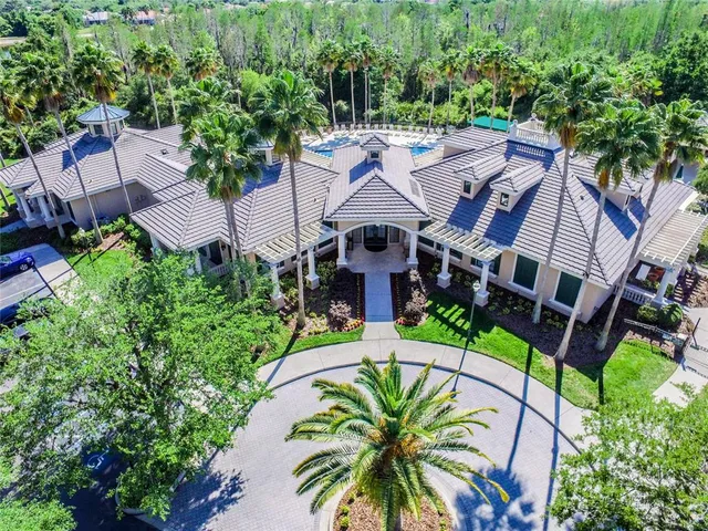 $399,000 | 10144 Arbor Run Drive, Unit 112, Tampa, FL 33647