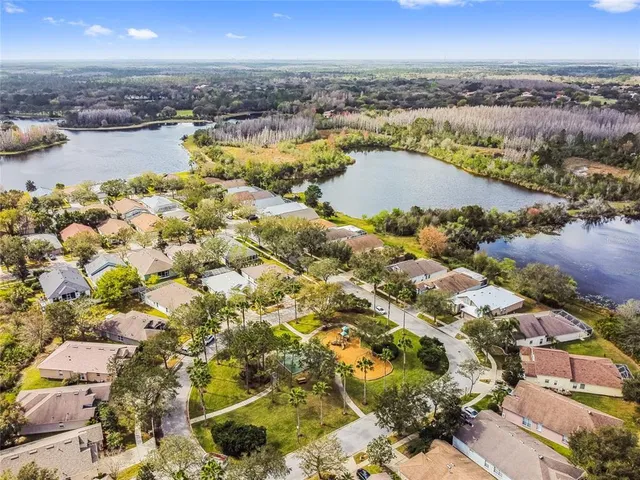 $399,000 | 10144 Arbor Run Drive, Unit 112, Tampa, FL 33647