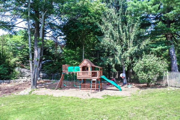 26 Livoli Road Framingham, MA 01701 - Photo 12 of 13 a house view with a garden space
