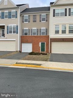 42304 Shoover Square Chantilly, VA 20152 - Photo 21 of 21 a house view with a outdoor space