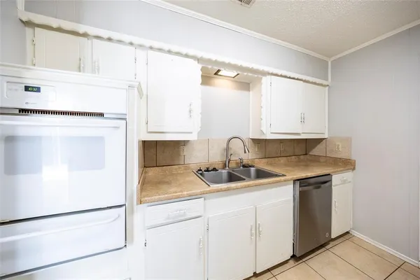 $2,100 | 2731 Forest Grove Drive, Richardson, TX 75080