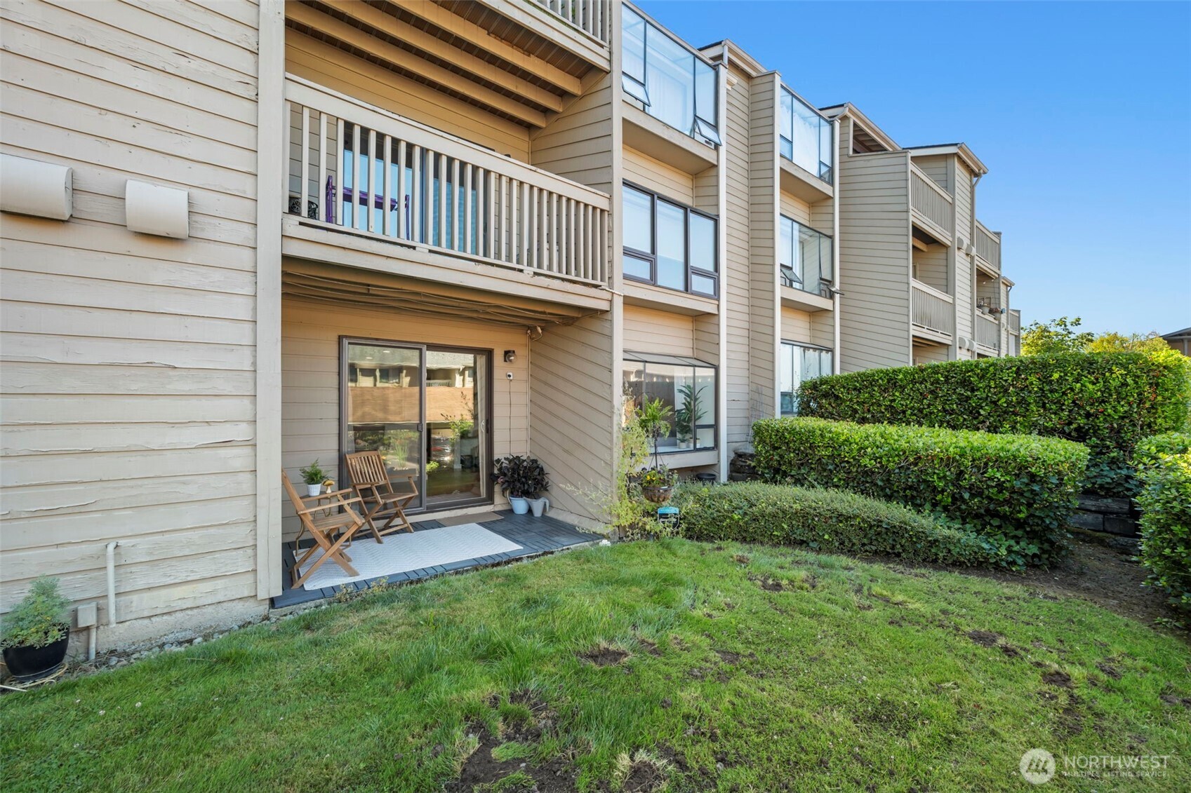 1319 South Puget Drive, Unit D15 Renton, WA 98055 - Photo 26 of 29 Gallery Image 26