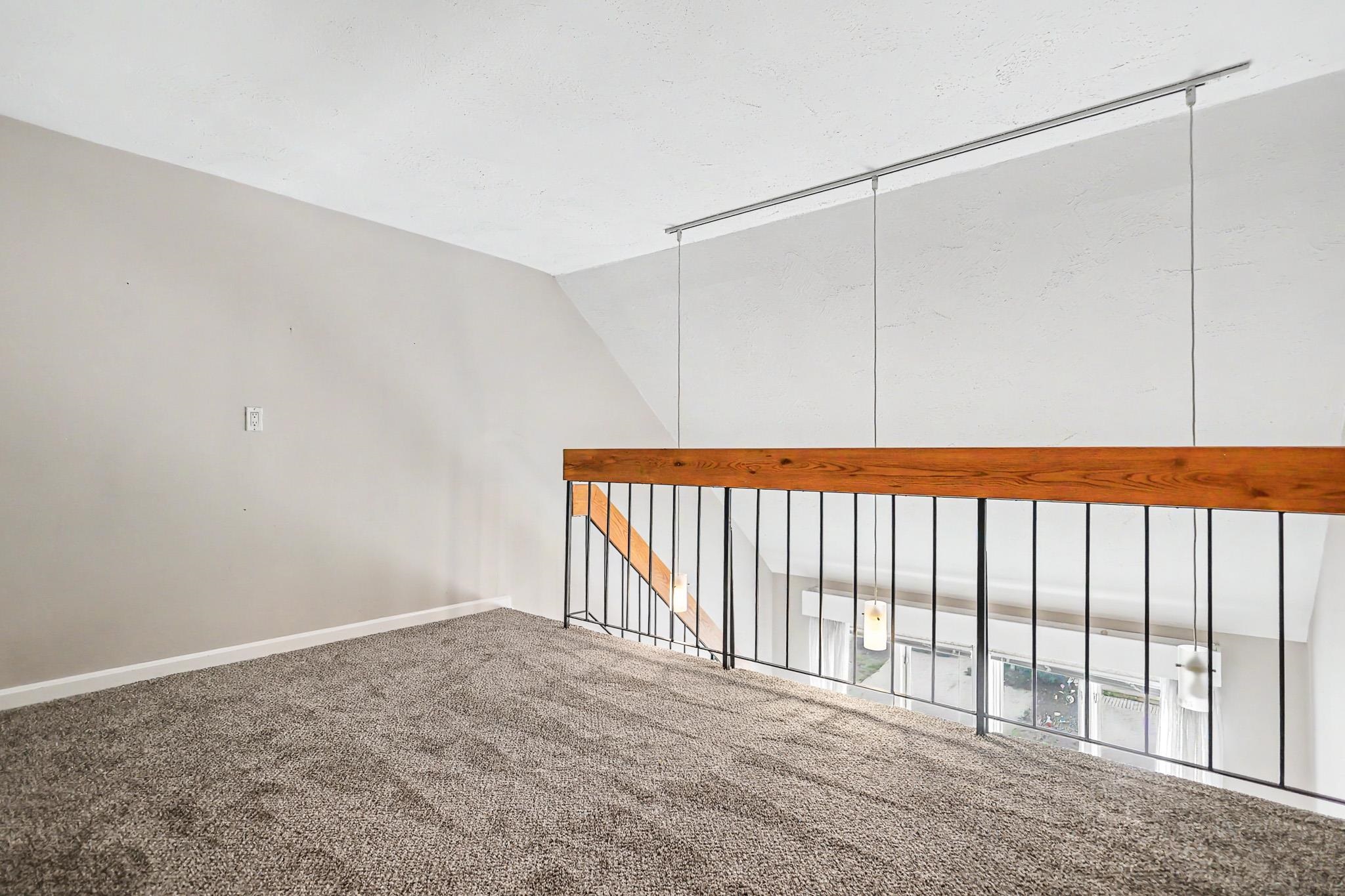 5 Tsienneto Road, Unit 110 Derry, NH 03038 - Photo 22 of 37 Gallery Image 22