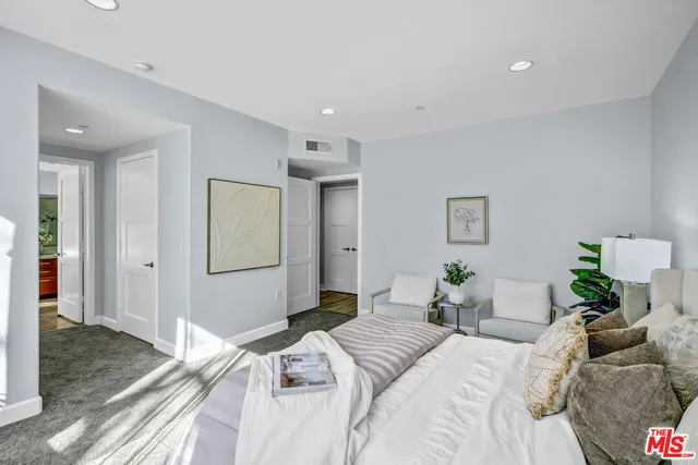 $779,000 | 14412 Killion Street, Unit 205, Sherman Oaks, CA 91401