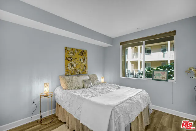 $779,000 | 14412 Killion Street, Unit 205, Sherman Oaks, CA 91401