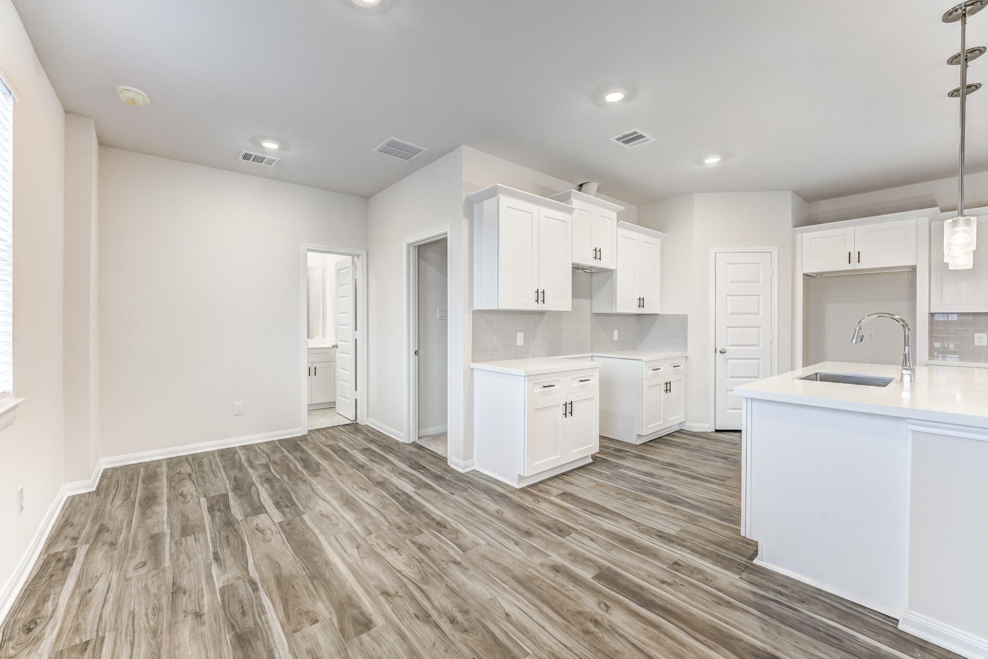 20650 Dynamic Court Humble, TX 77338 - Photo 5 of 40